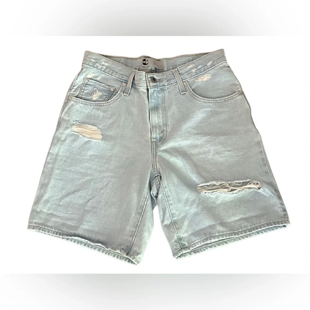 Levi’s Women’s Silver Tab Baggy Denim Shorts | Plot Twist (Light Blue) | Size 29